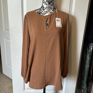NWT Elie Tahari Blouse Shirt Keyhole neckline Size Large Beautiful Fall Color